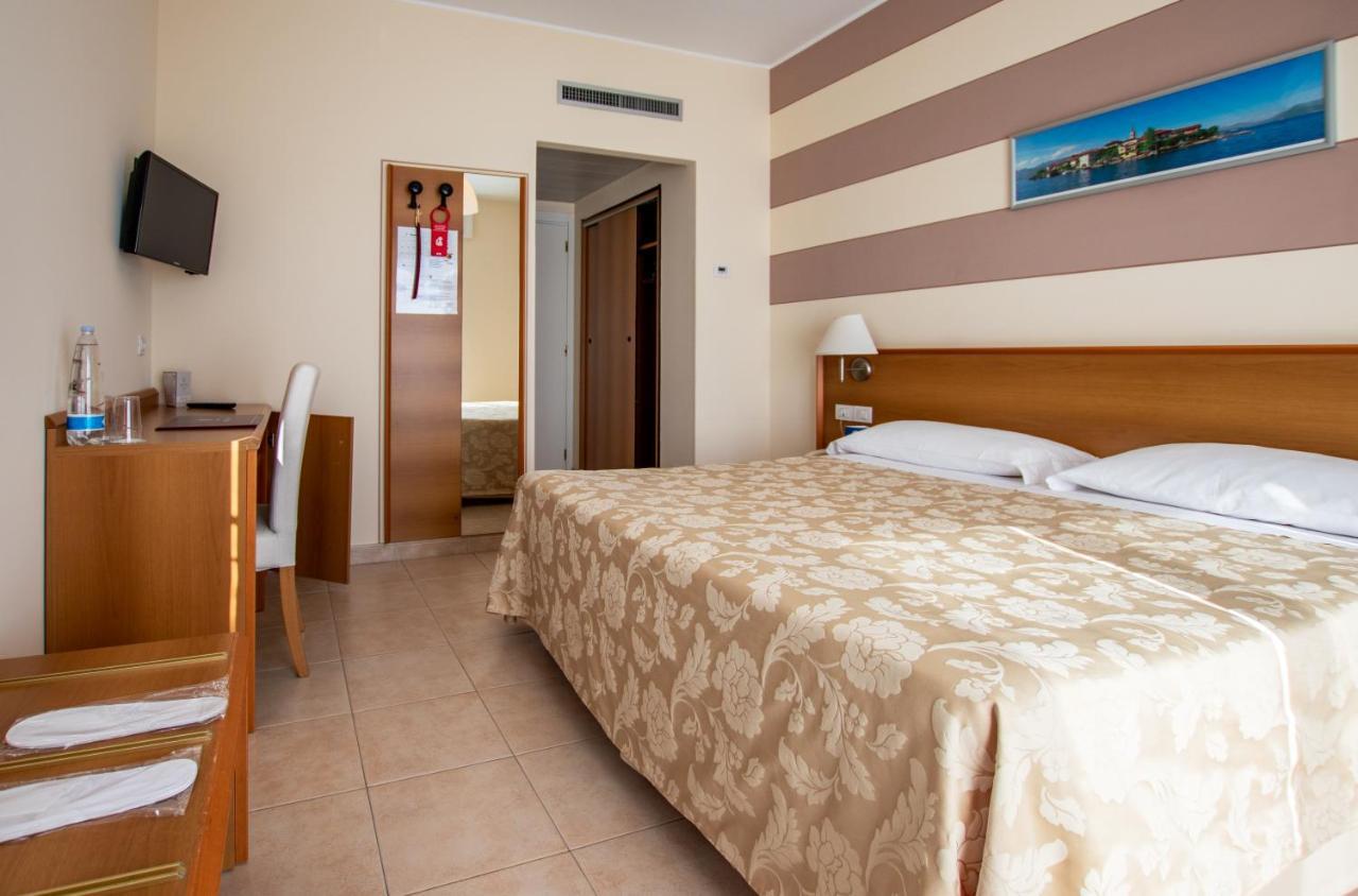 Hotel Alpi Baveno Exterior foto